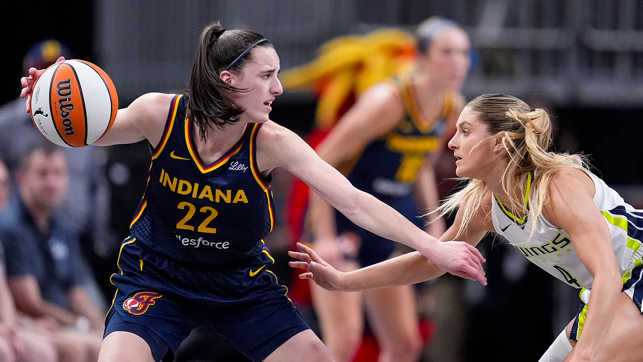 Caitlin Clark scores nurtureer-high 35 points, sets WNBA rookie individual-season scoring enroll