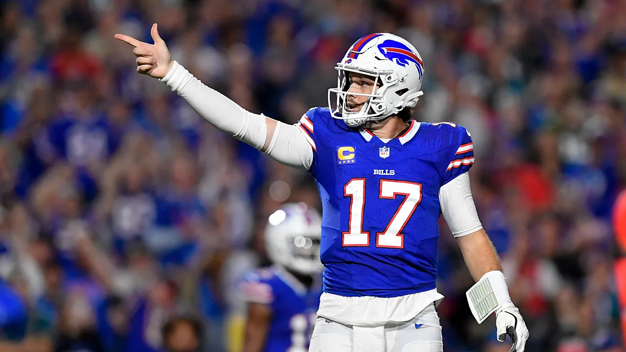 Bills leave Jaguars in the dust thanks to Josh Allen's 4 touchdown passes