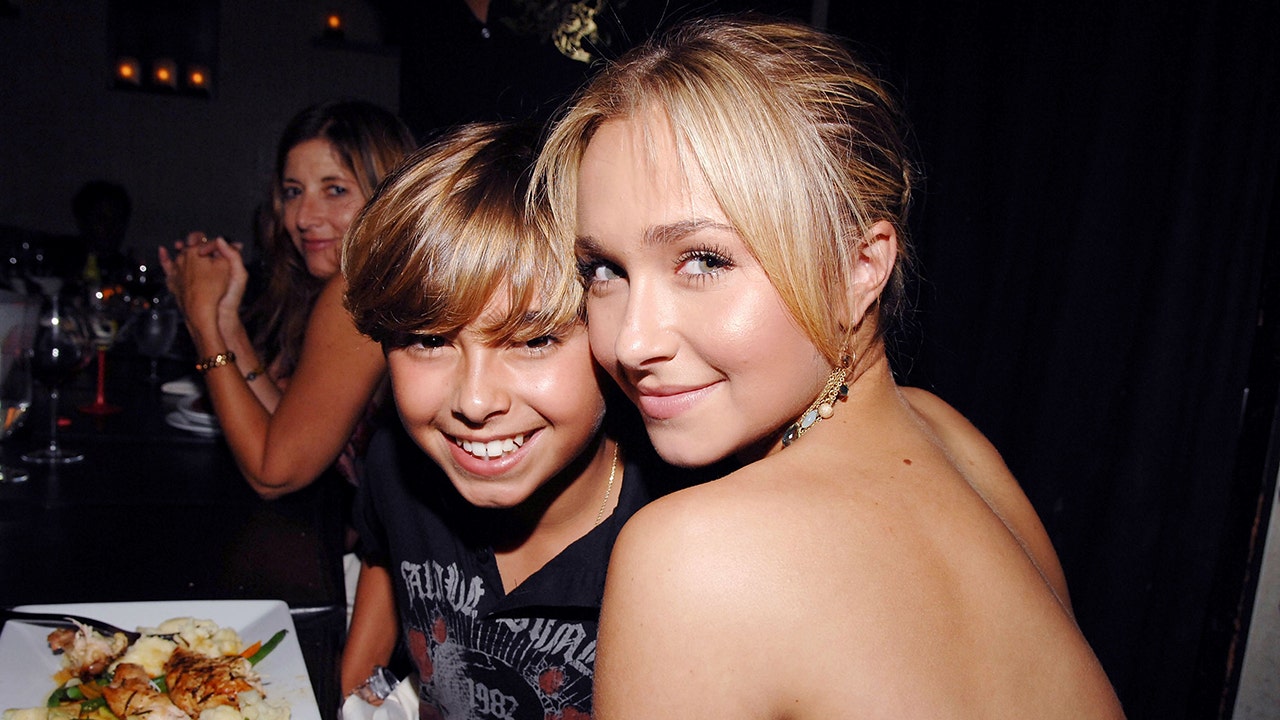 Hayden Panettiere suffered from agoraphobia and quickly gained weight after the sudden death of his brother