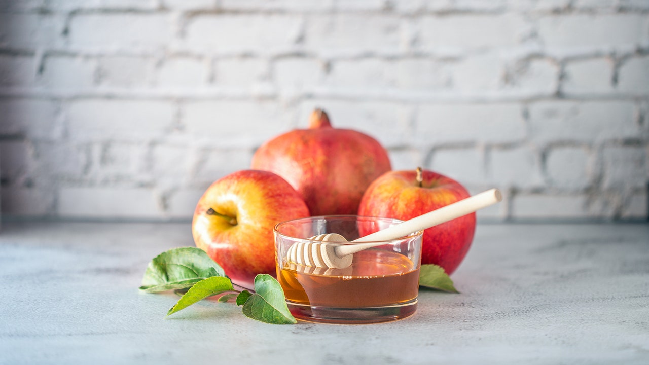 Rosh Hashanah foods have deep meaning for the holiday, rabbi says