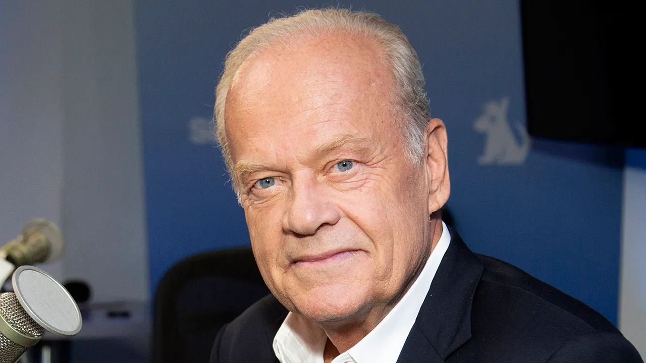 'Frasier' star Kelsey Grammer opens up about sister's 'deeply troubling ...