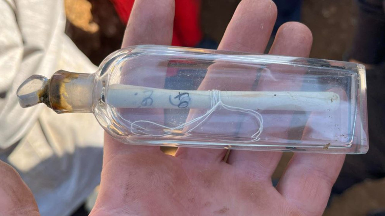 Researchers discover nearly 200-year-old message in a bottle: ‘Absolutely magic moment’