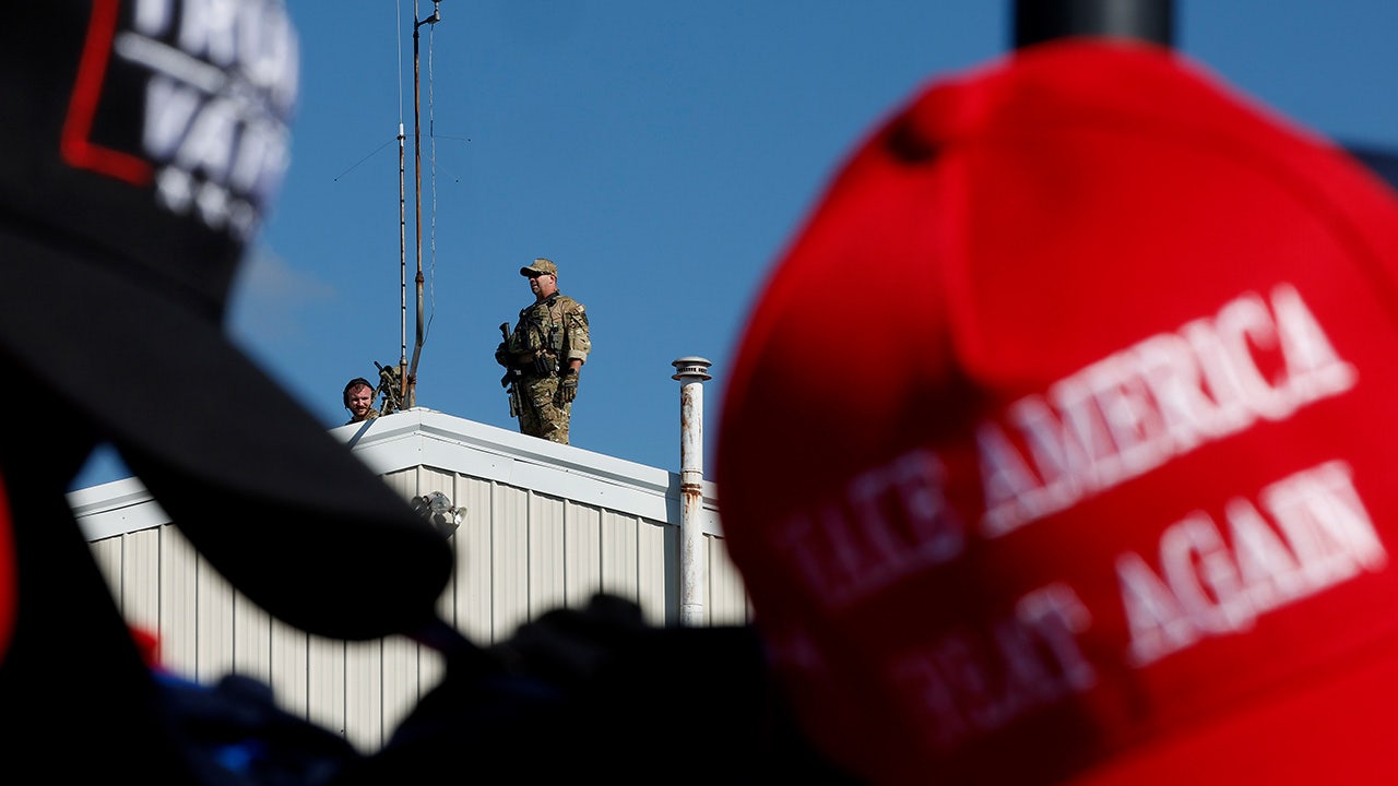 Trump Rallies Supporters in Pennsylvania