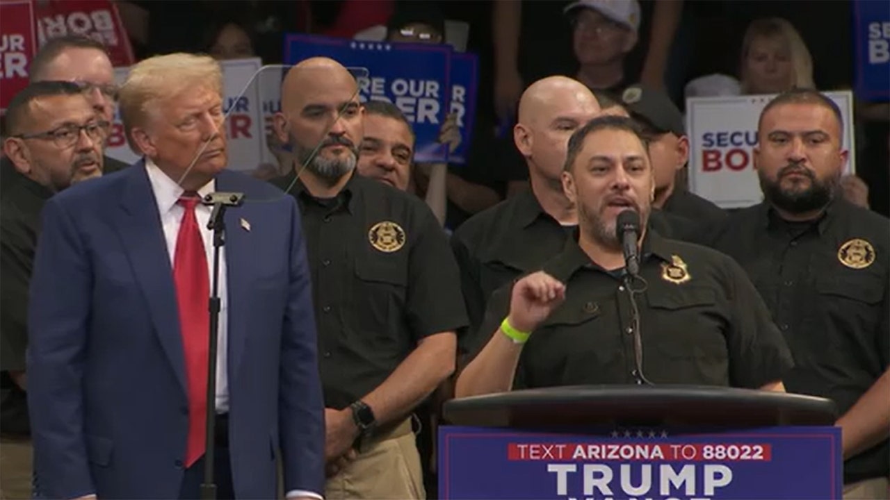 Trump receives unanimous endorsement from Border Patrol union | Fox News