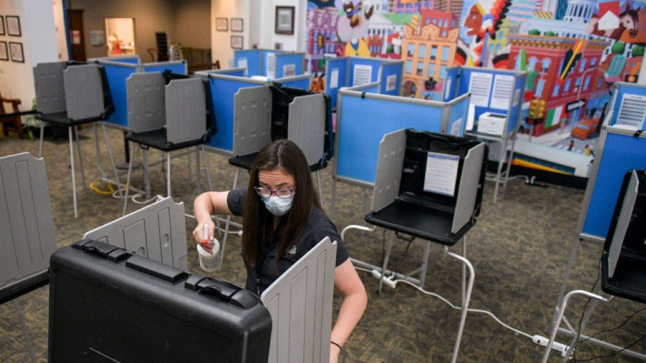 Early in-person voting begins in Oklahoma