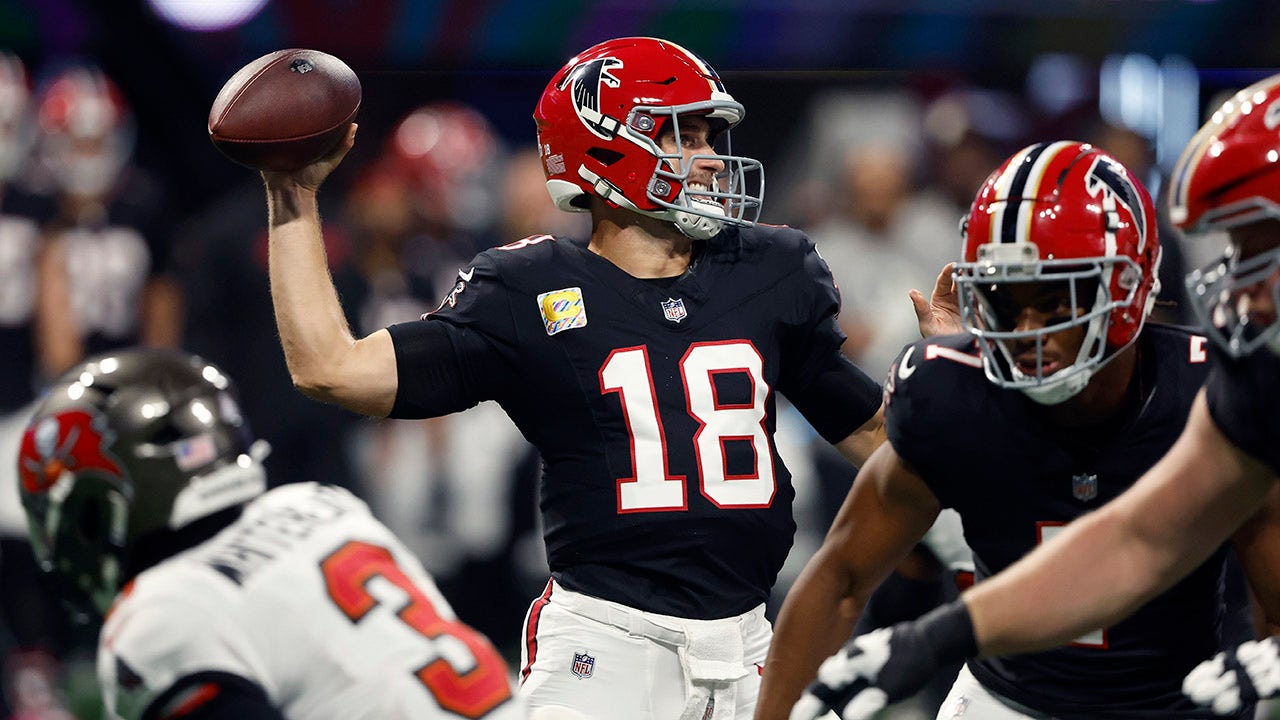 Falcons stun Bucs in overtime behind Kirk Cousins’ franchise-record 509 passing yards