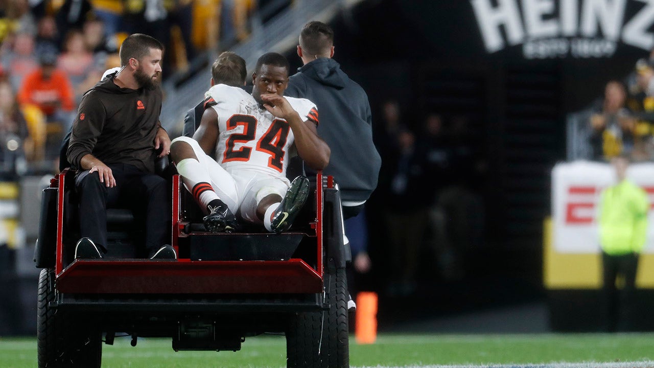 Browns' Nick Chubb says return to practice 'felt like a dream' after long recovery from gruesome knee injury