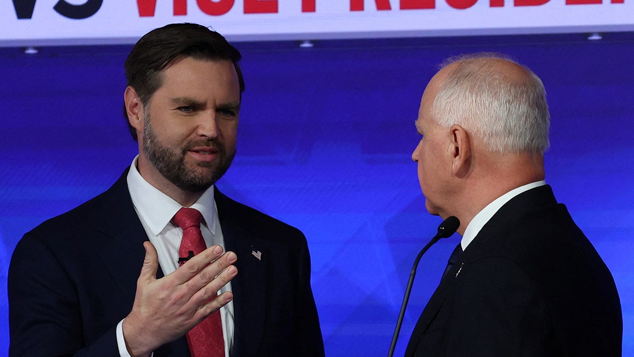 Conservative social media reactions pour in declaring winner of VP debate: 'This was a massacre'