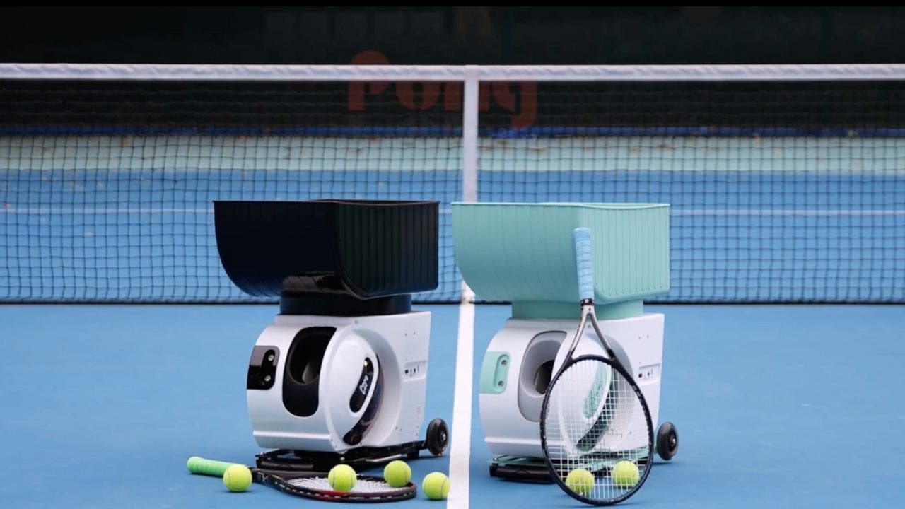 AI tennis robots (PongBot)