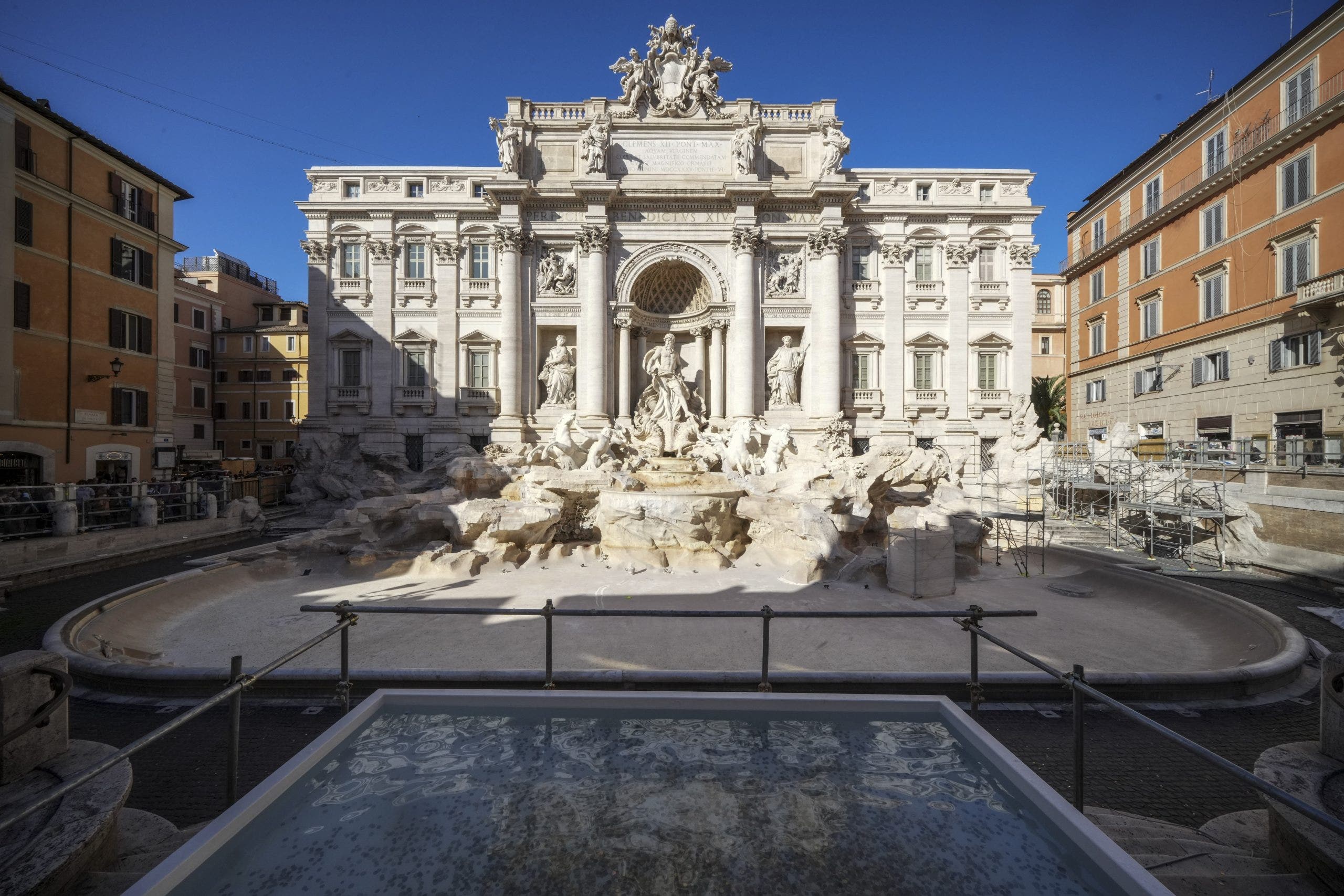 Trevi Fountain Drained: A Surprising Makeover with a Temporary Pool!