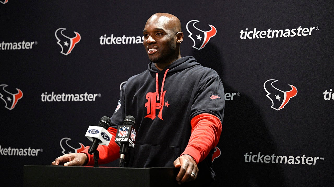 Houston Texans 2025 win total set at 9.5 as CJ Stroud faces questions about offensive line