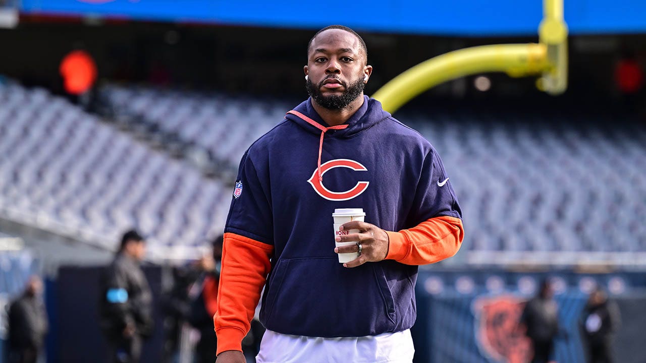 Bears interim head coach has lost over 20 pounds amid team’s coaching staff changes