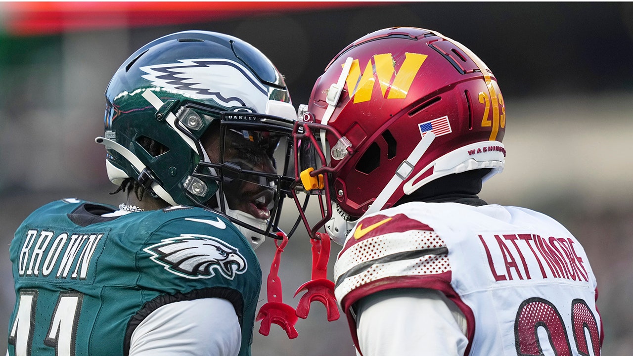 Eagles’ AJ Brown pushes Commanders’ Marshon Lattimore’s helmet off in mid-game brouhaha