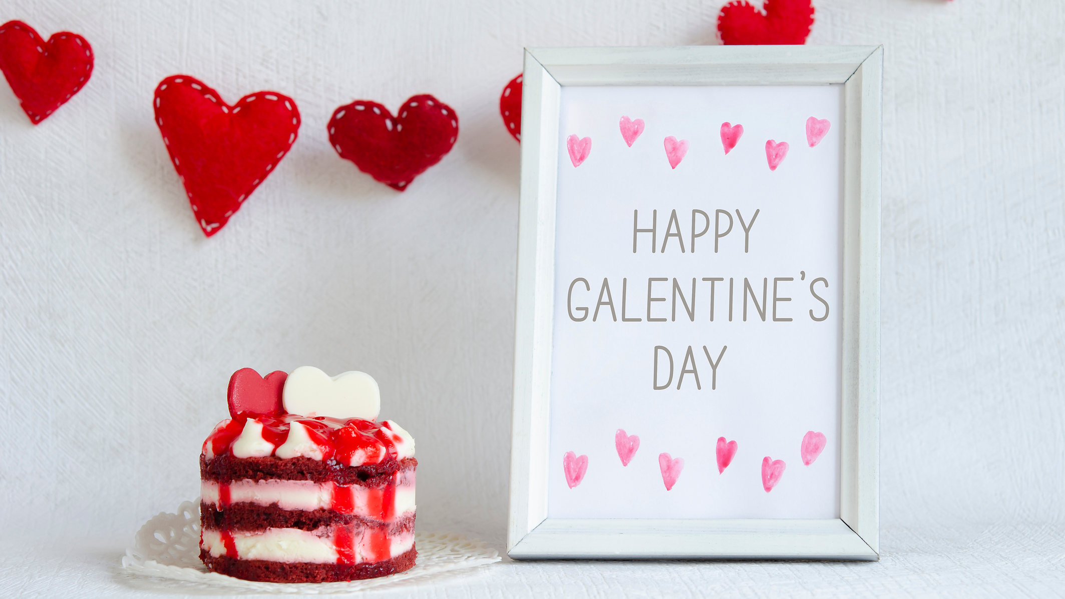 What you need to throw the perfect Galentine’s Day party 