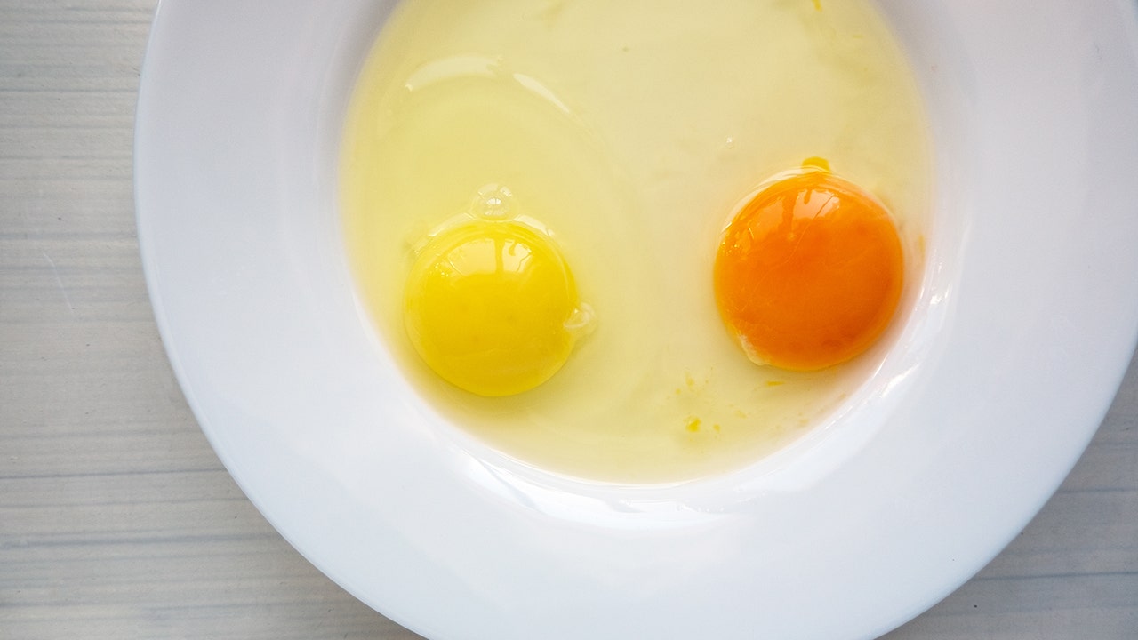 Does the color of an egg’s yolk mean anything?