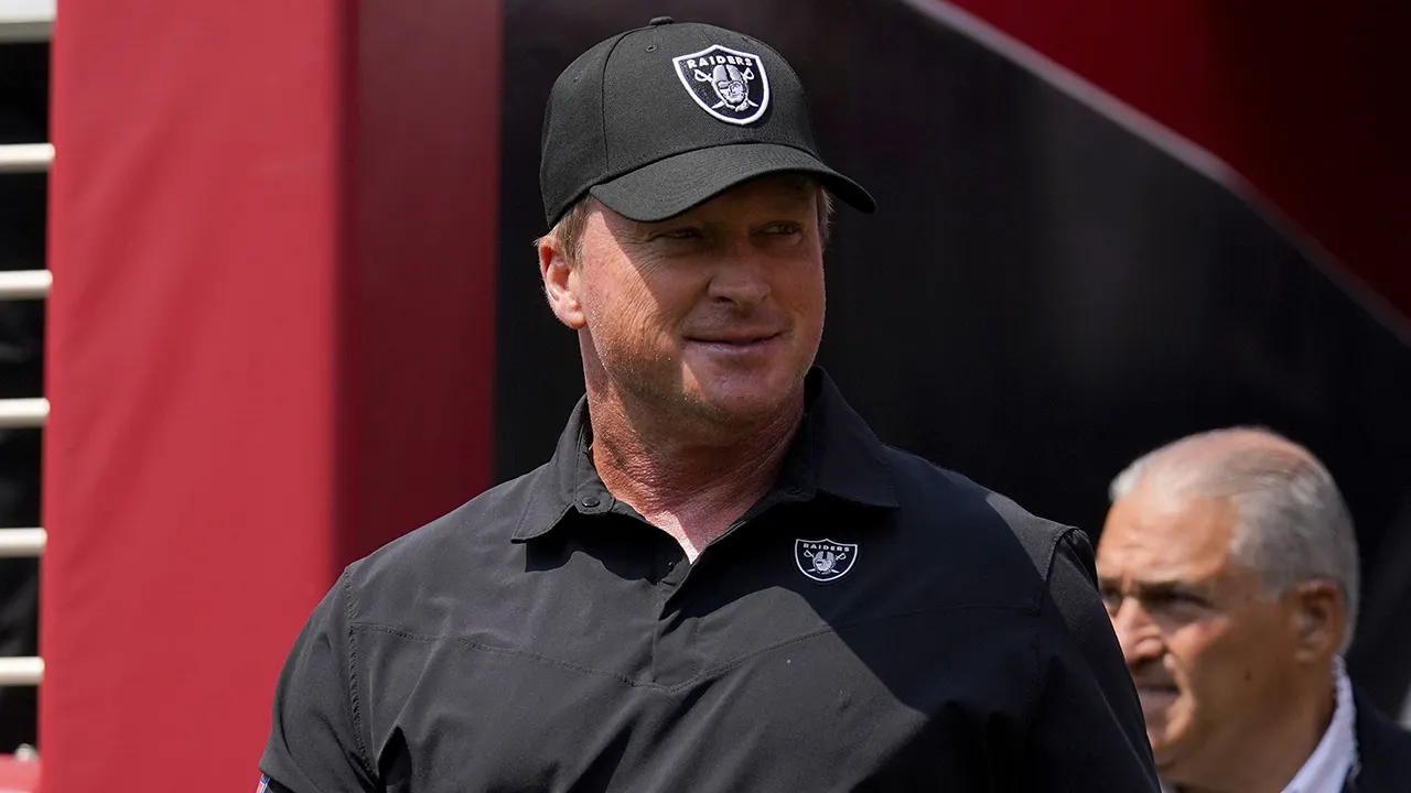 Jon Gruden says he’d ‘die’ to coach in the SEC: ‘I would f—ing love it’