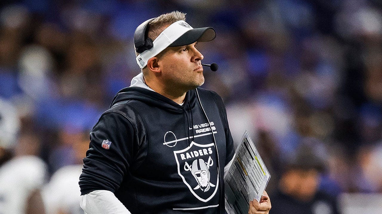 Patriots reunite with Josh McDaniels yet again as Mike Vrabel's offensive coordinator: reports