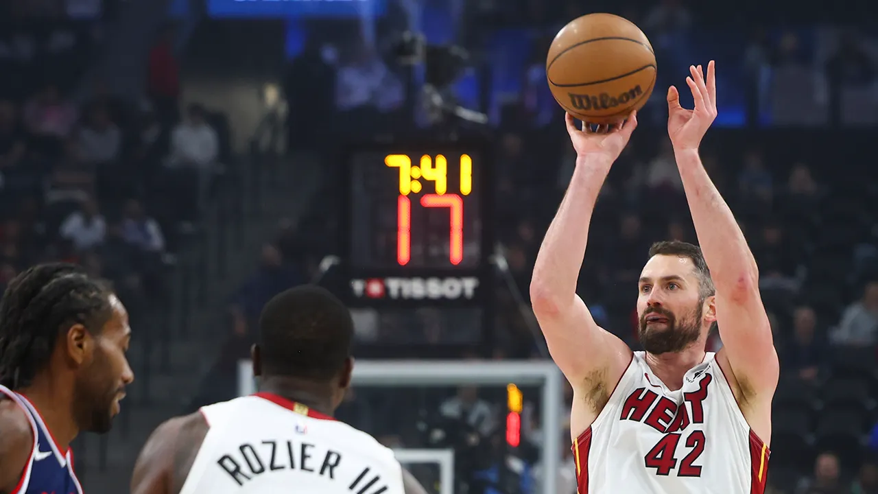 Heat’s Kevin Love uses OnlyFans model to describe team’s poor 2nd half in loss to Clippers