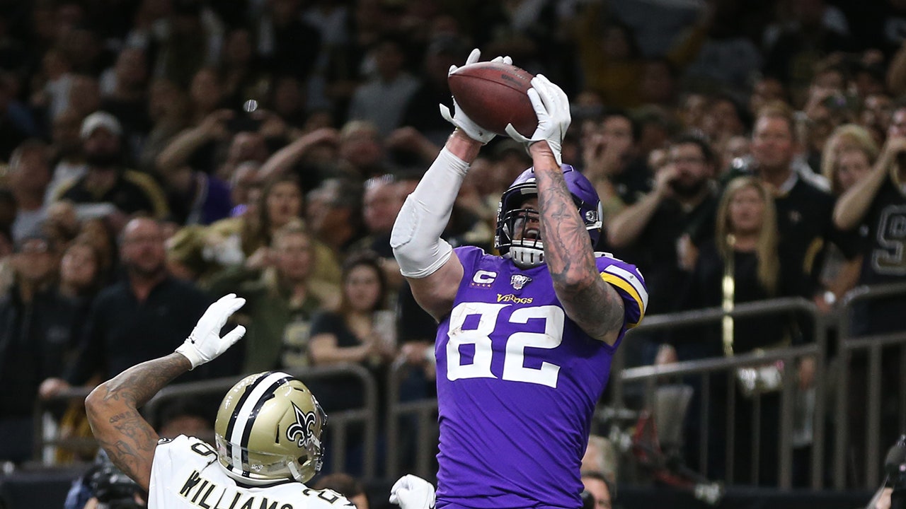 Ex-NFL player Kyle Rudolph discusses Vikings’ QB decision, referees, the Super Bowl and NFL Draft giveaways