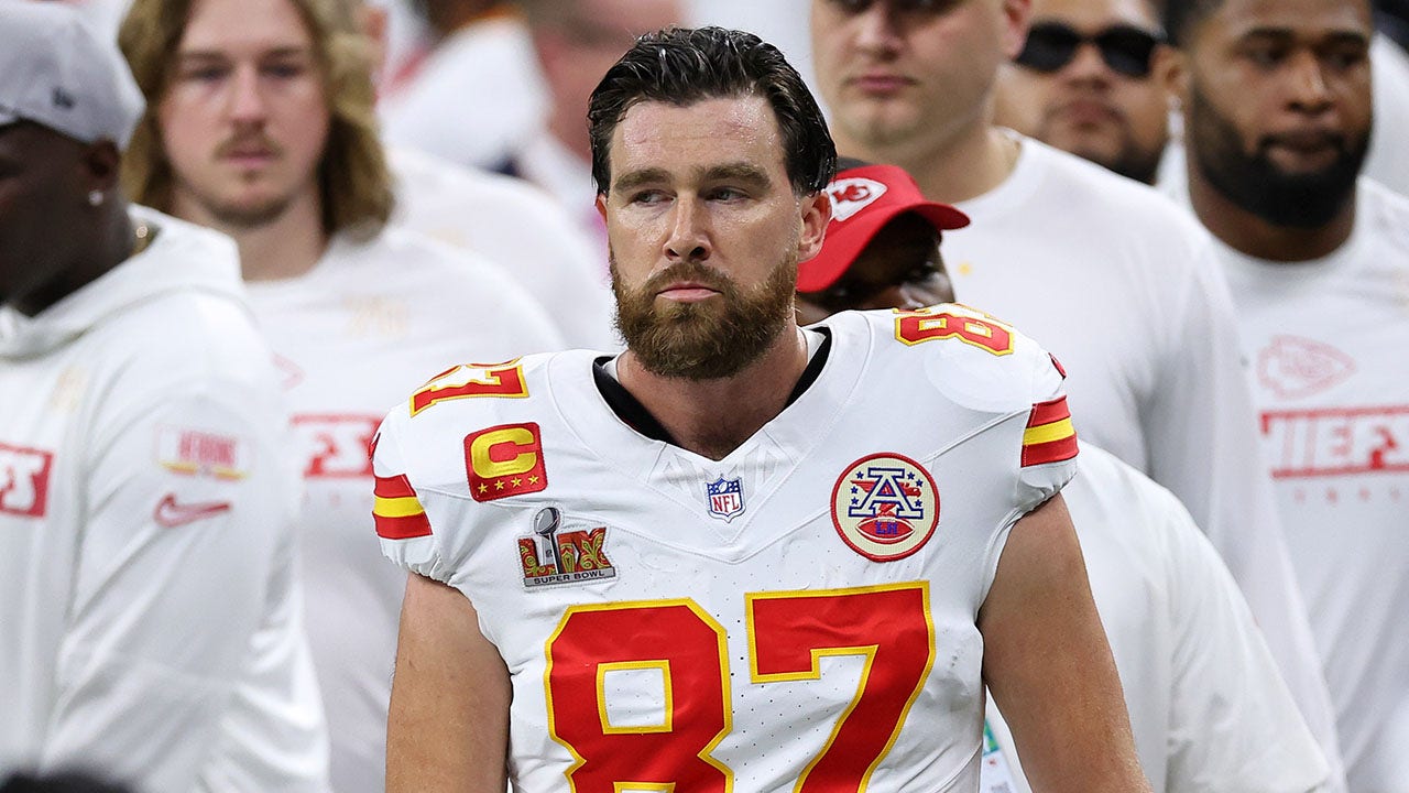 Chiefs’ Travis Kelce dishes on NFL playing future after crushing Super Bowl loss