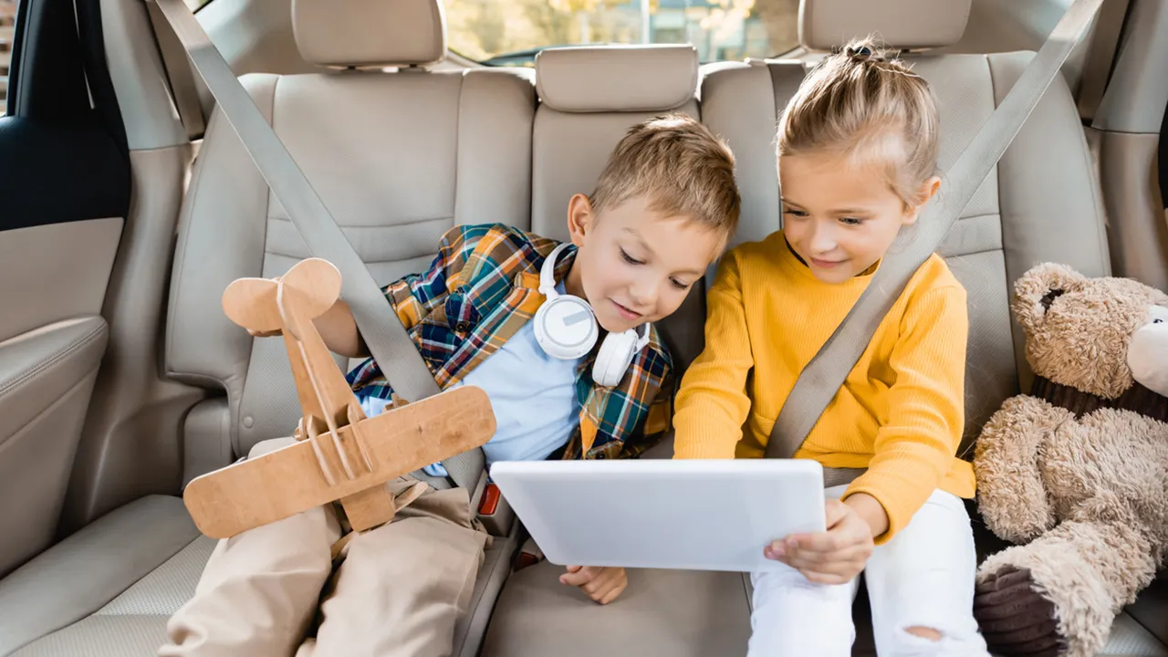 13 Must-Have Road Trip Treasures to Keep Kids Happy on Long Journeys!