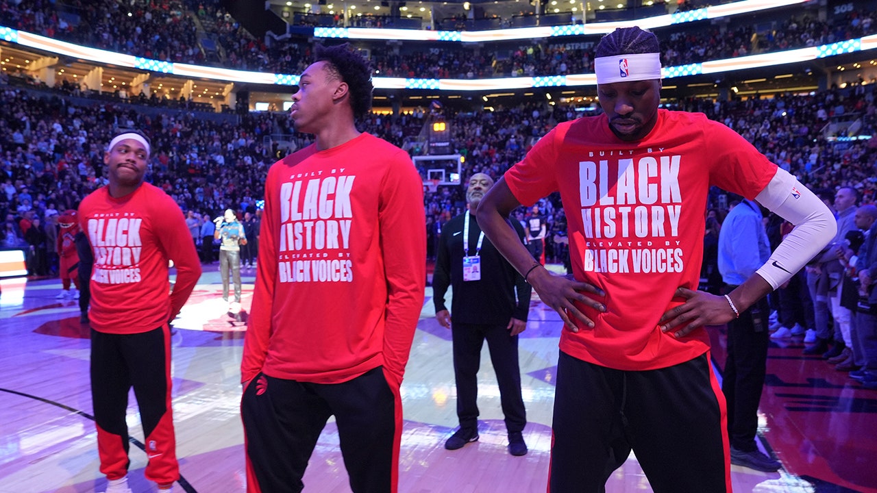 Raptors fans boo 'Star-Spangled Banner' in latest anti-American display in Canada after Trump's tariffs