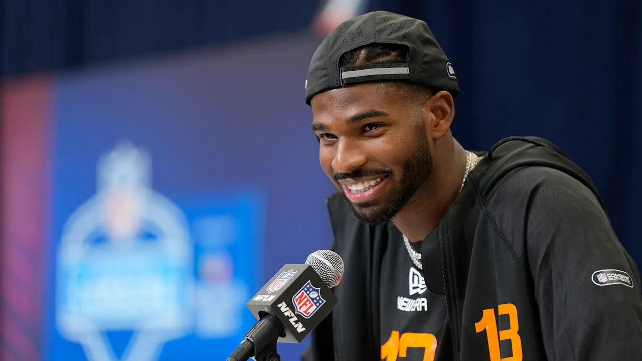 Shedeur Sanders exudes confidence in combine presser: 'Why wouldn't a franchise pick me?'