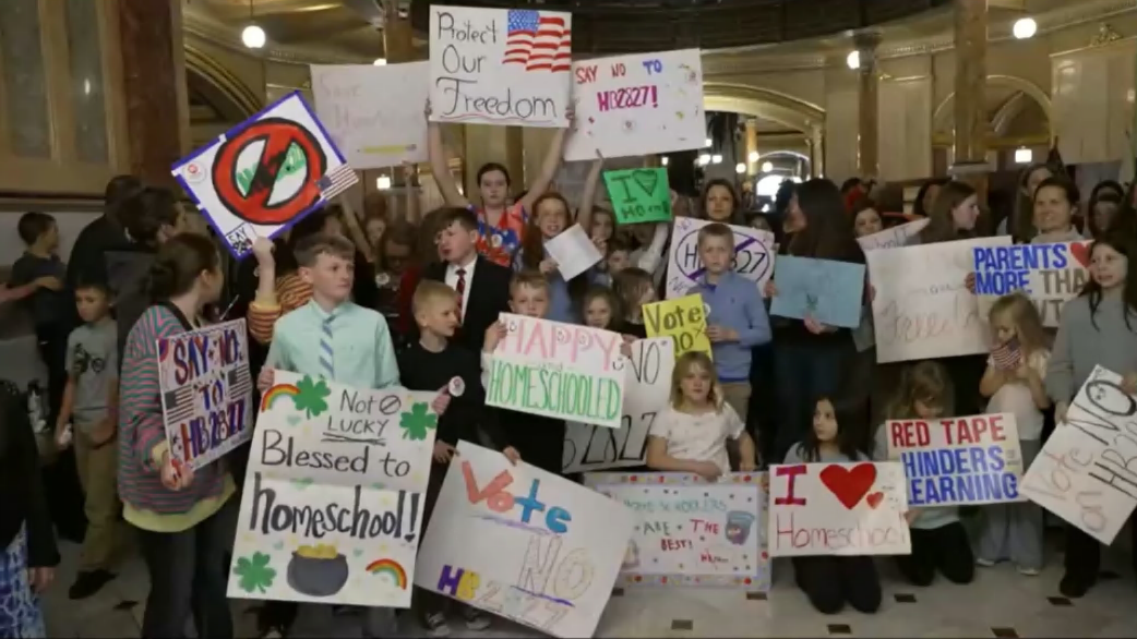 Illinois Families Protest Homeschool Bill Amid Concerns of State Overreach