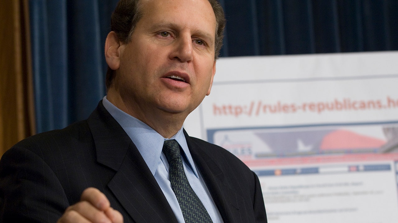 Former Congressman Lincoln Diaz-Balart has died at 70, his brother announced