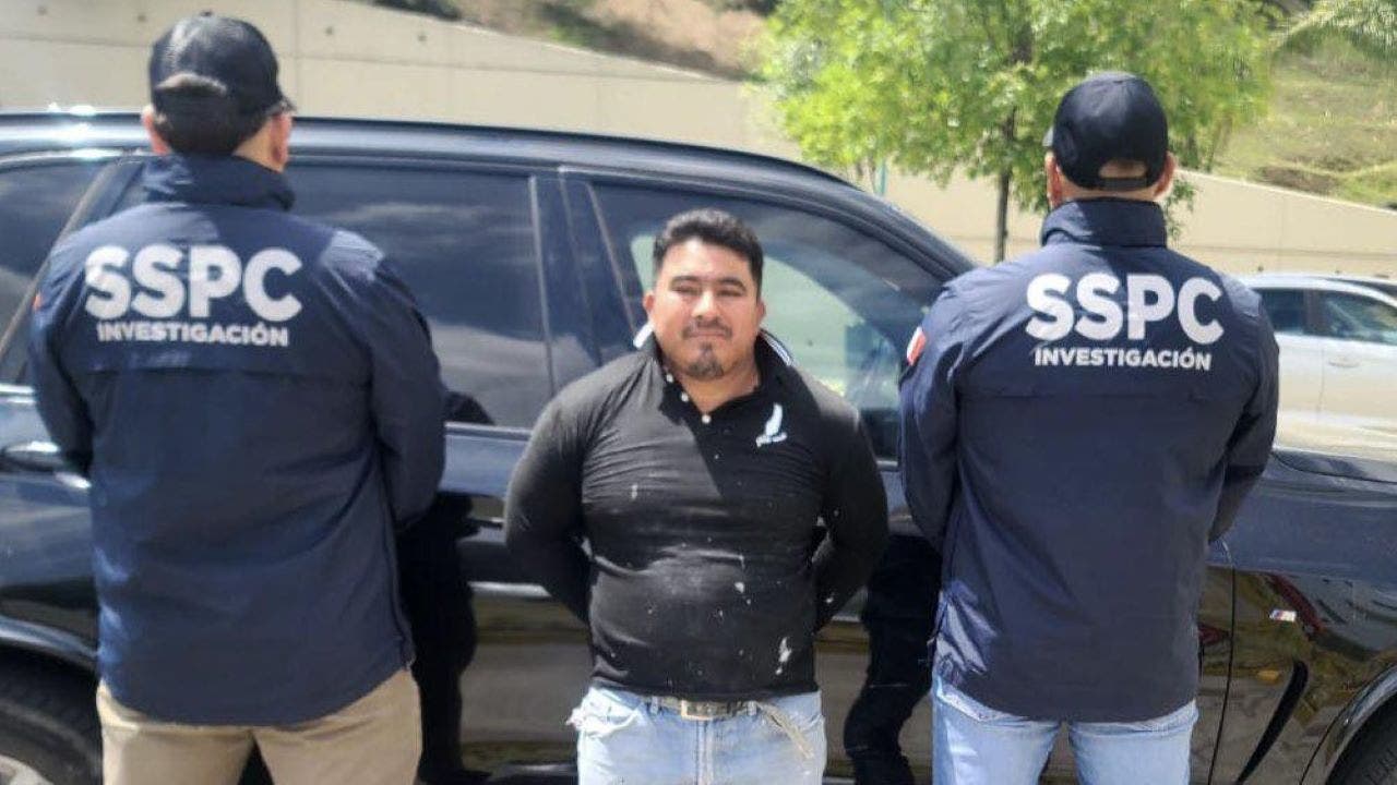 FBI Extradites MS-13 Leader Francisco Javier Roman-Bardales to U.S.