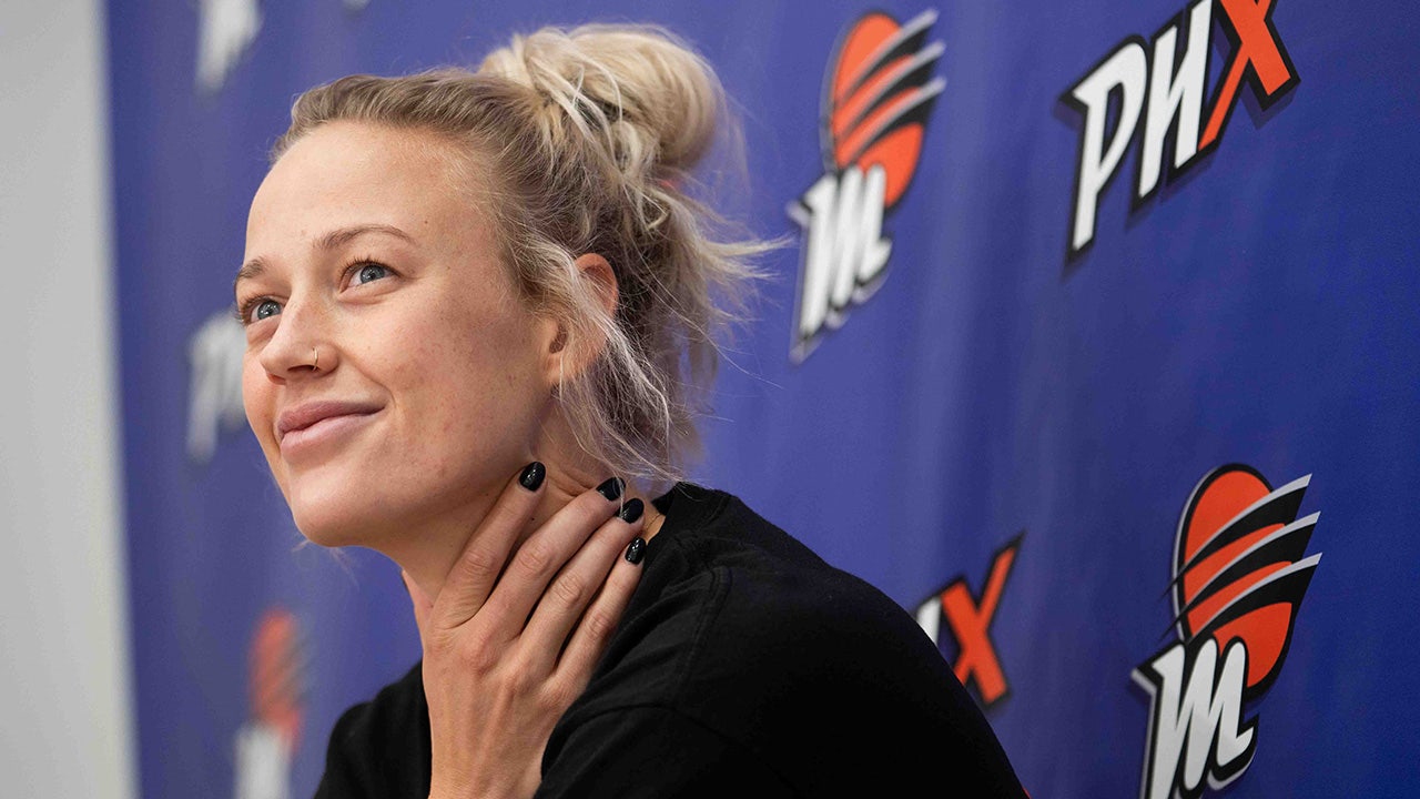 Indiana Fever guard Sophie Cunningham dishes on why she's not married yet