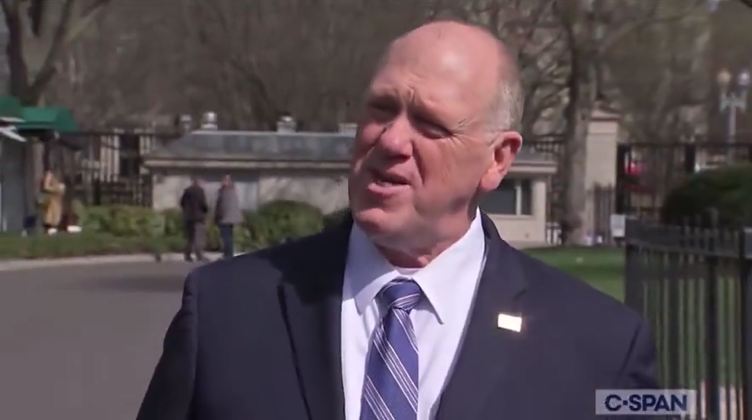 Tom Homan Defends Use of 1798 Alien Enemies Act for Deportations