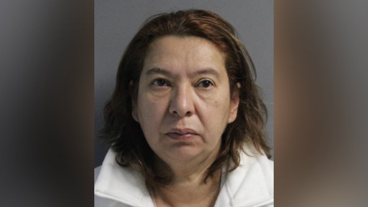 New York woman arrested for allegedly operating fake dentistry practice, injuring patients