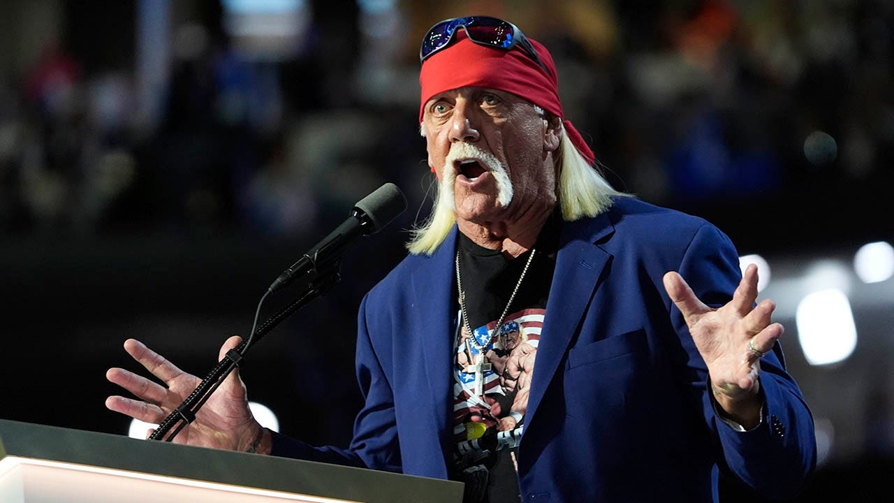 Florida parent demands resignation of school board chair who celebrated Hulk Hogan’s death