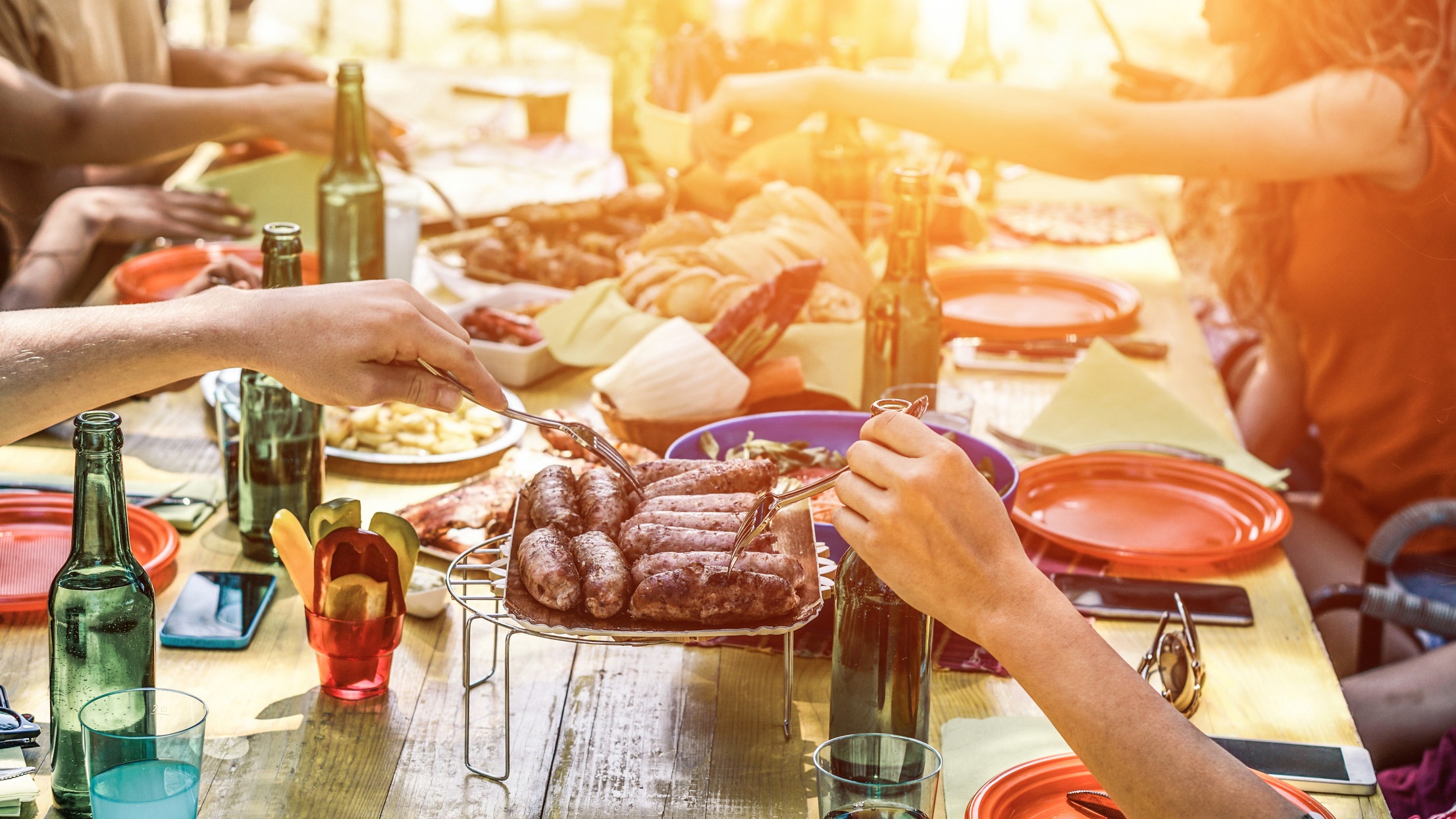 Save big during HexClad's Memorial Day sale and try out these mouth-watering Bite of Fox recipes