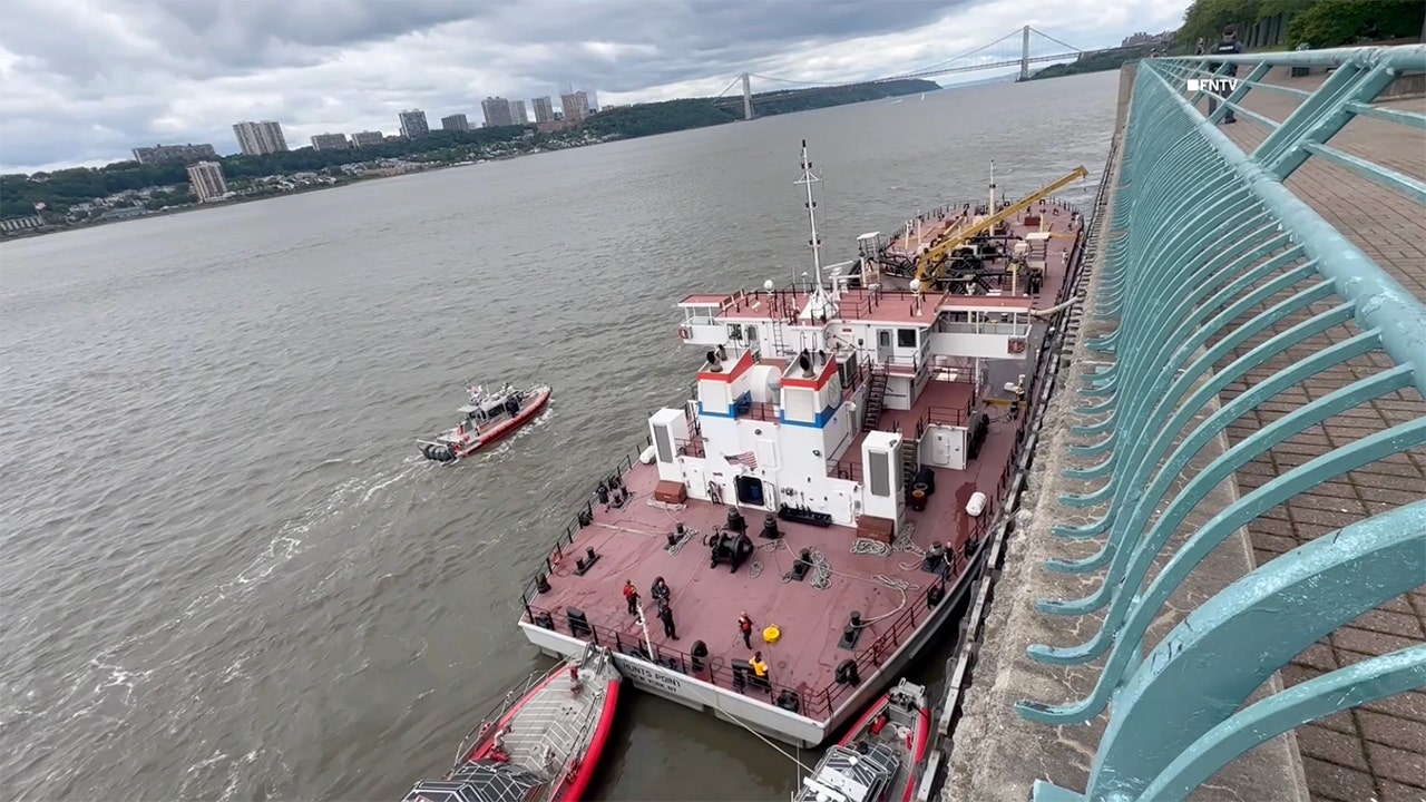 NYC DEP worker killed, 2 injured in raw sewage boat explosion on Hudson River