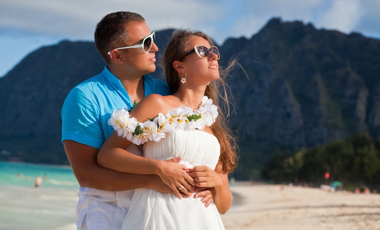 American honeymoon hotspot hit by highly contagious illness, health officials warn American honeymoon hotspot hit by highly contagious illness, health officials warn