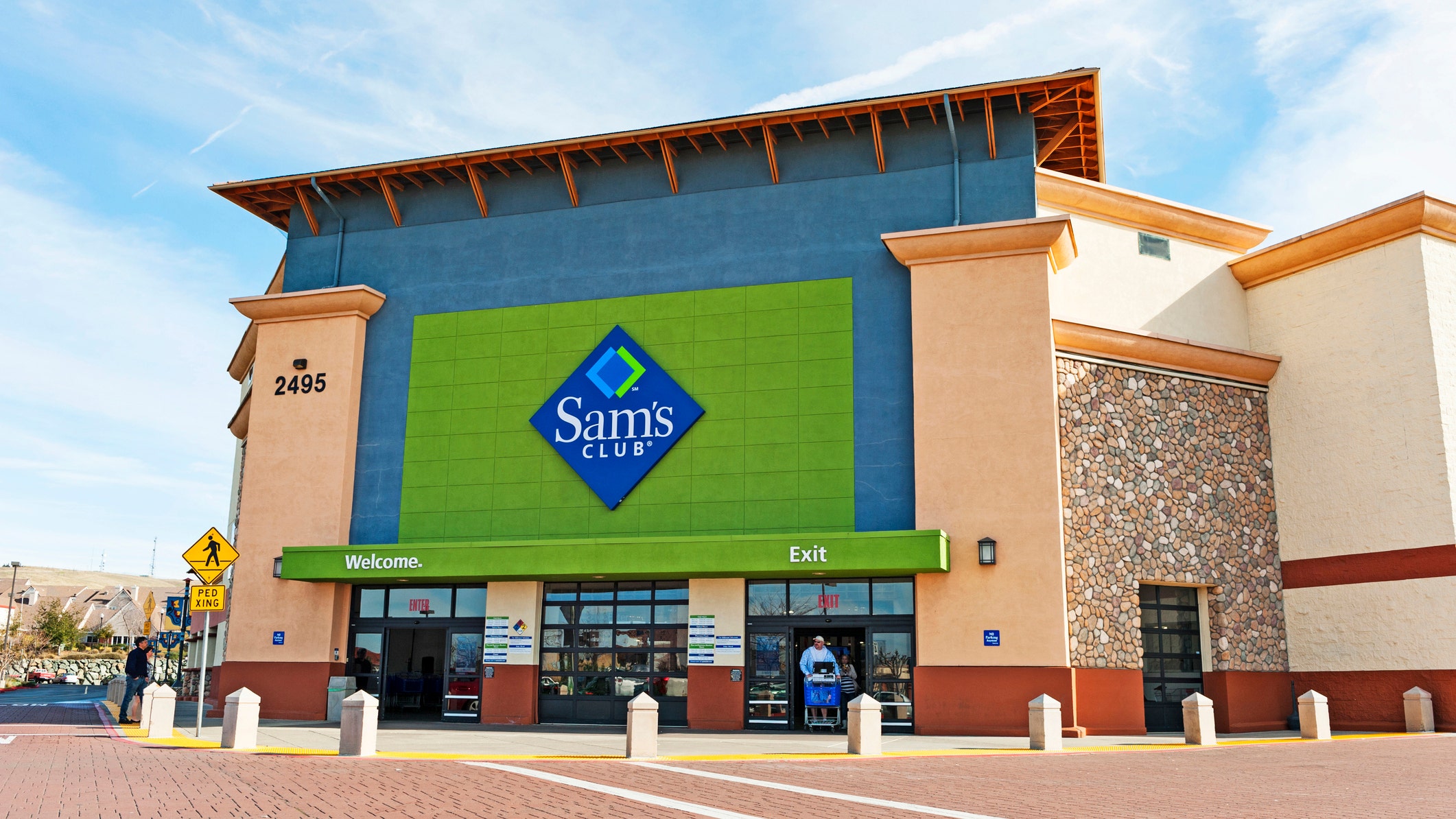 Join the club and get 60% off your new Sam's Club membership until May 12