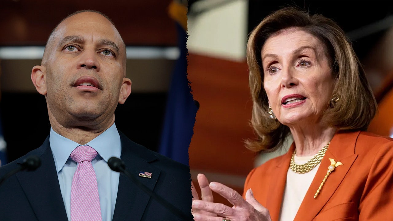 Ex-Pelosi aide accuses Hakeem Jeffries of 'squandering' anti-Trump opportunities in stunning rebuke