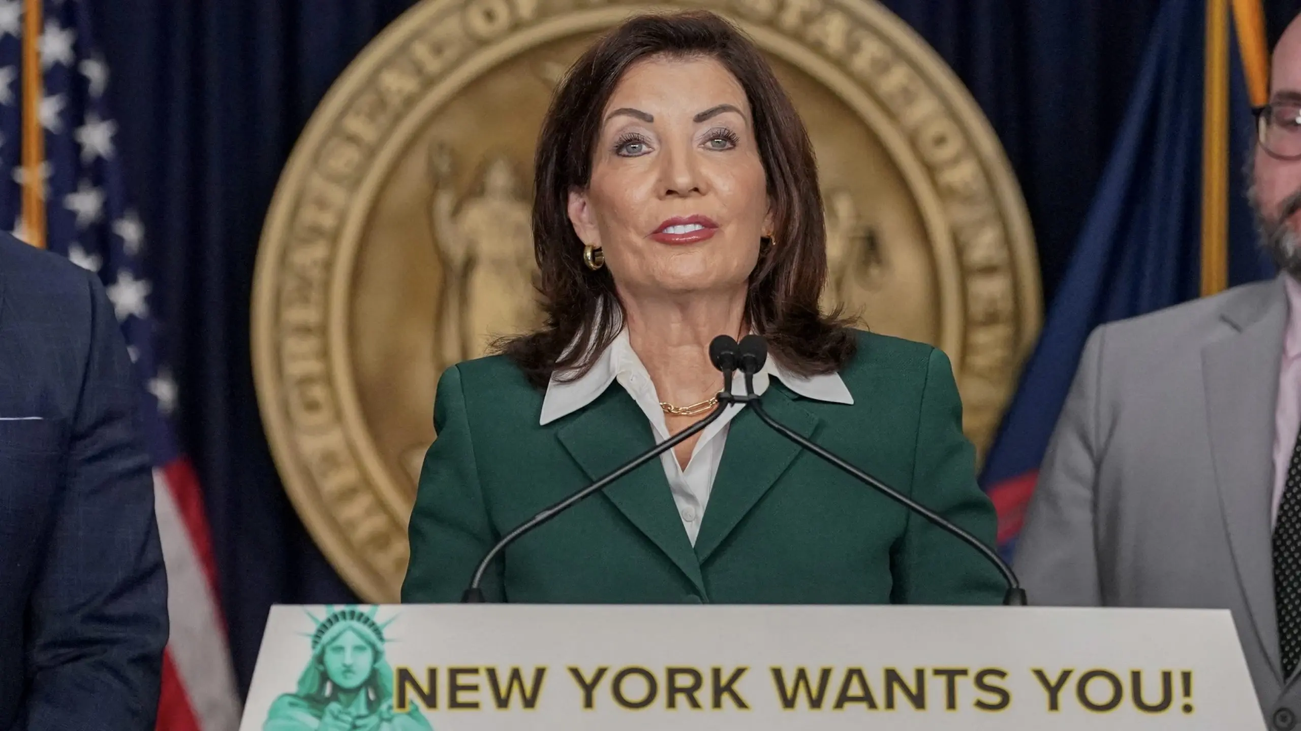More polling problems for this blue state Democrat governor facing re-election next year