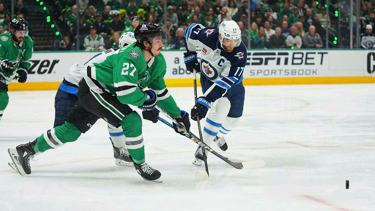 Stars’ Mason Marchment hits ref with stick during playoff win vs Jets