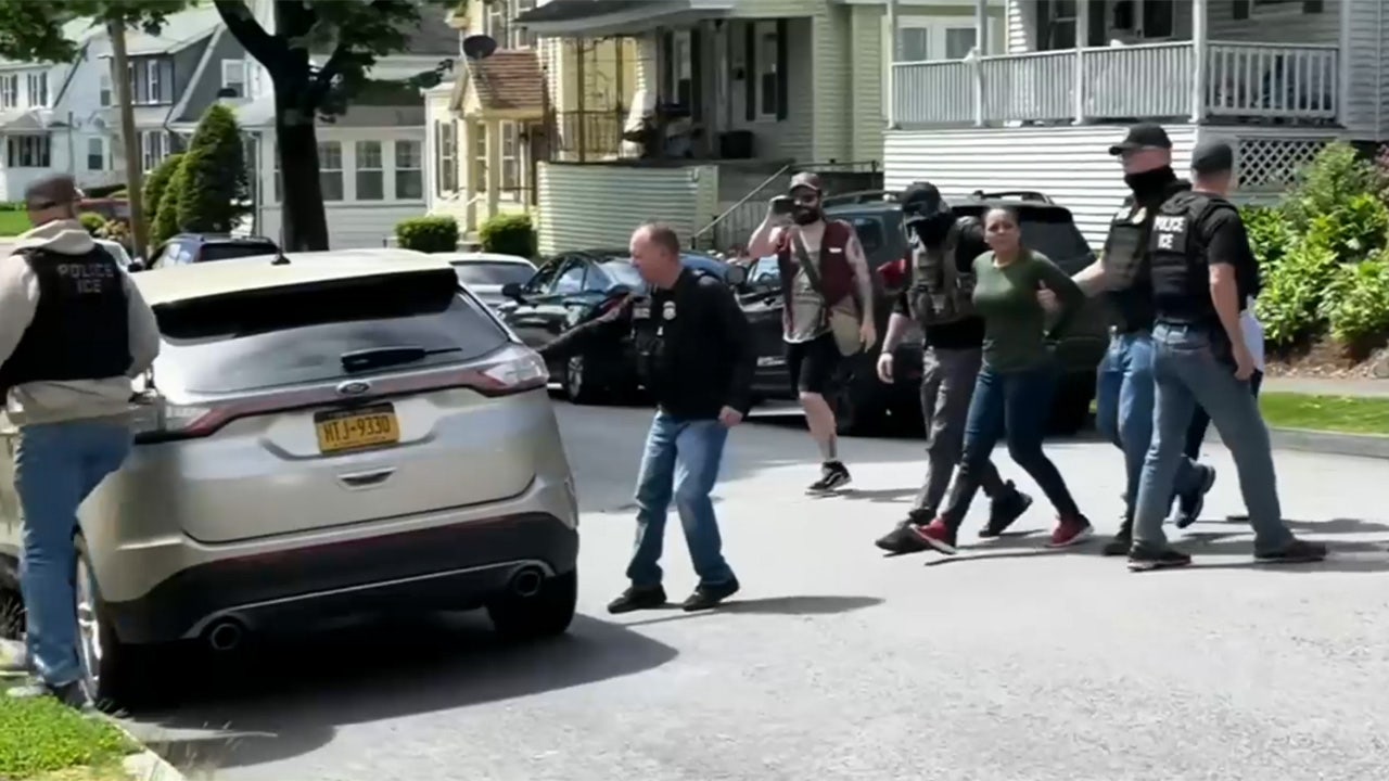 Massachusetts ICE arrest disrupted by ‘unruly’ crowd, leading to 2 arrests