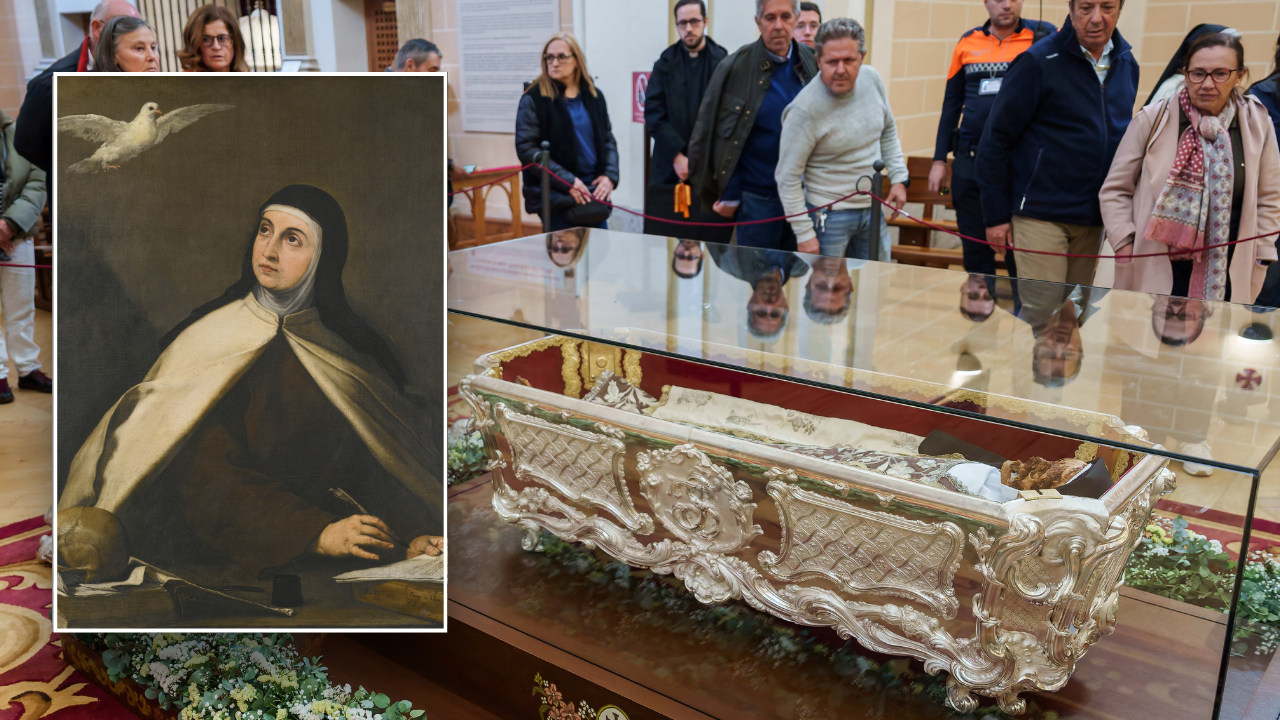 Corpse of 16th-century Catholic saint found 'perfectly preserved' goes on display, astonishing worshippers