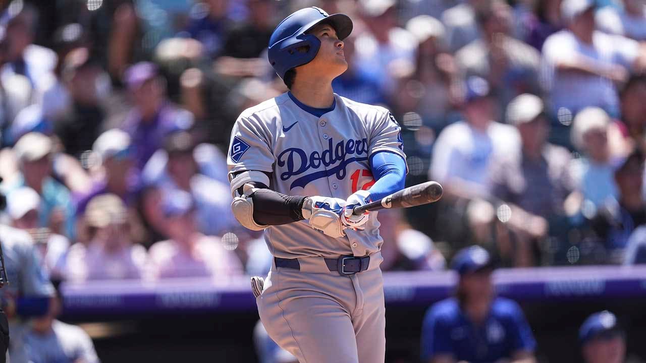 Shohei Ohtani matches Willie Mays’ historic home run and triple feat