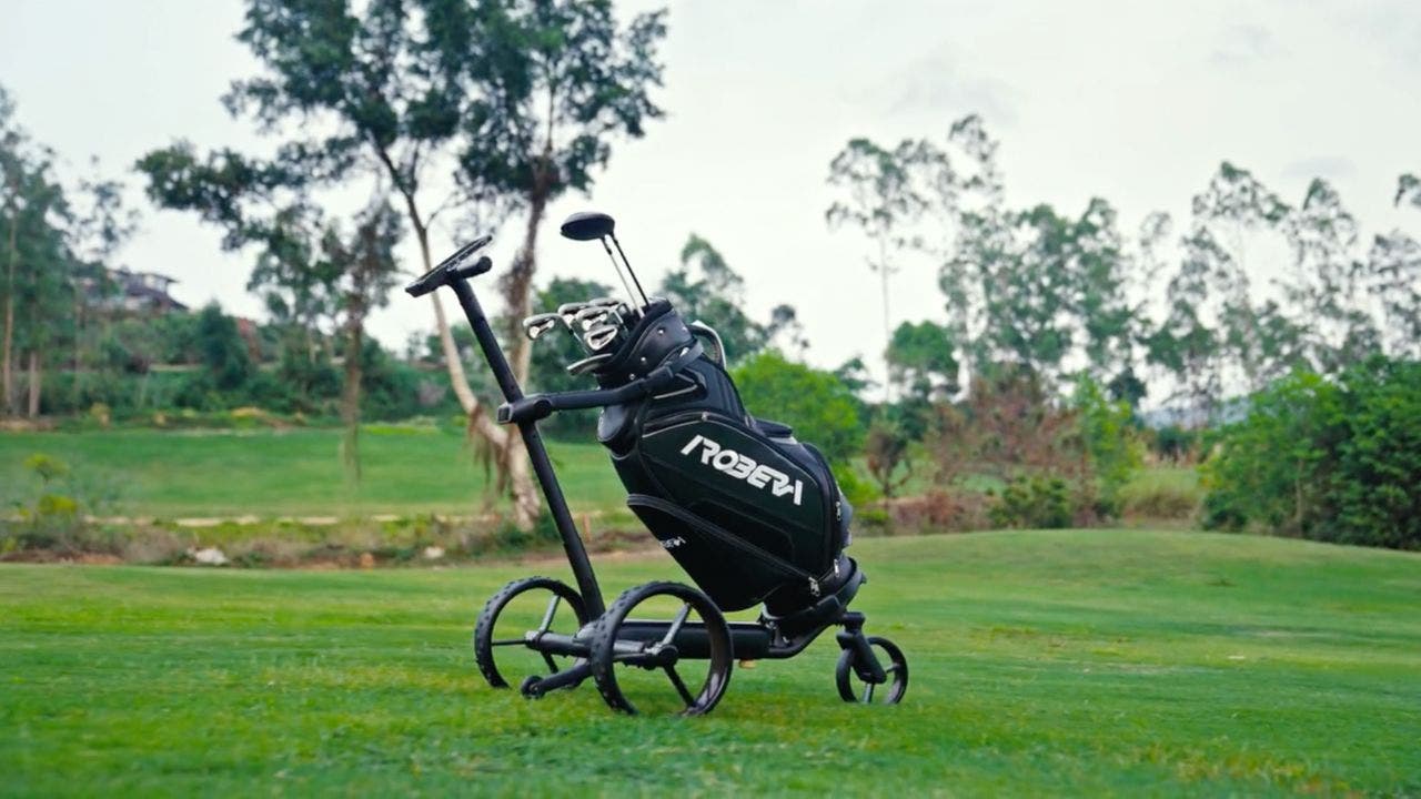 Robera Neo AI-powered smart caddy . (Robera)