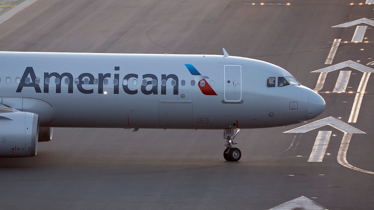American Airlines plane hit with ‘unexpected turbulence,’ 5 hospitalized