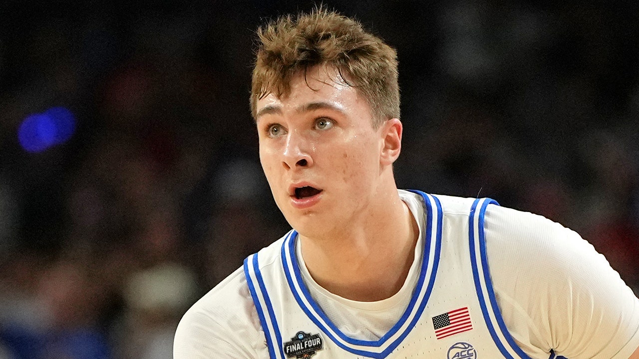 Mavericks select Duke star Cooper Flagg with first overall NBA draft pick