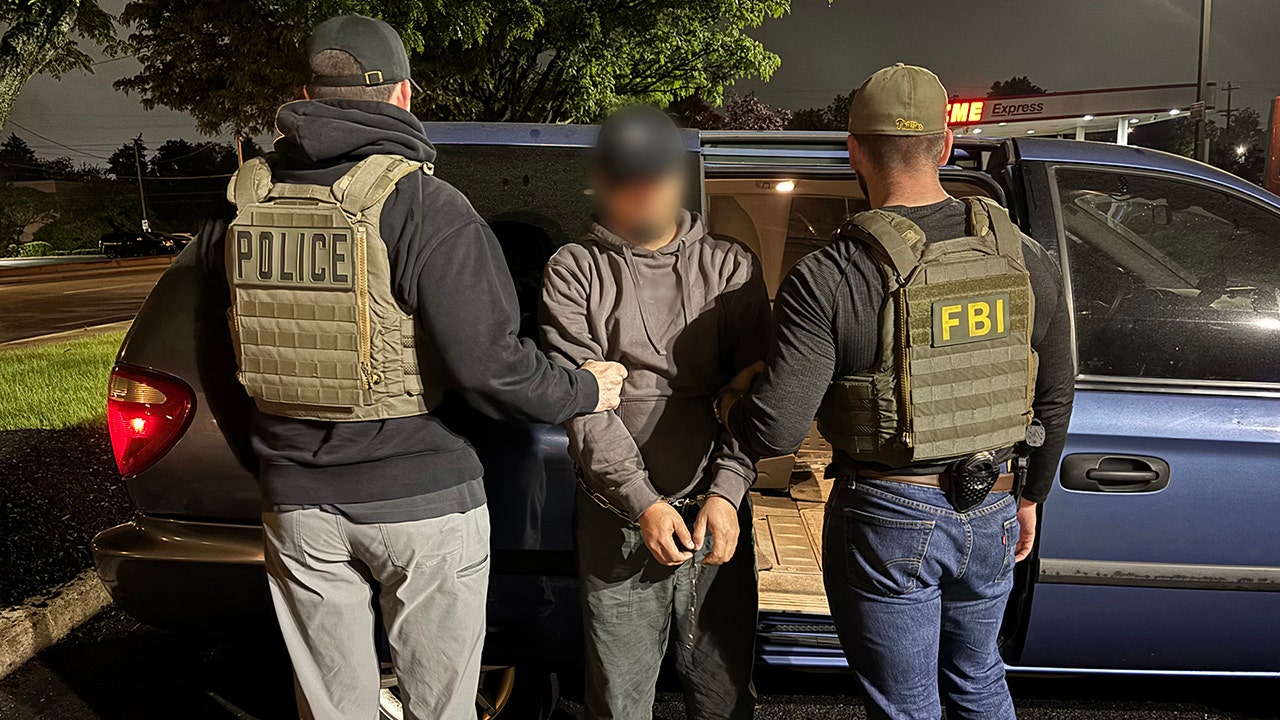 Russian national with alleged Al Qaeda ties arrested by ICE agents in Philadelphia