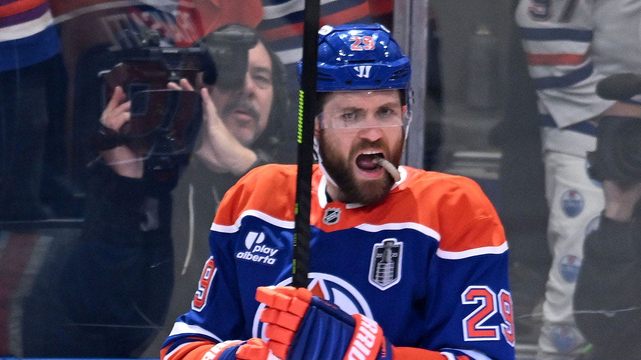 Oilers draw first blood in Stanley Cup Final rematch with 4-3 overtime victory against Panthers Oilers draw first blood in Stanley Cup Final rematch with 4-3 overtime victory against Panthers