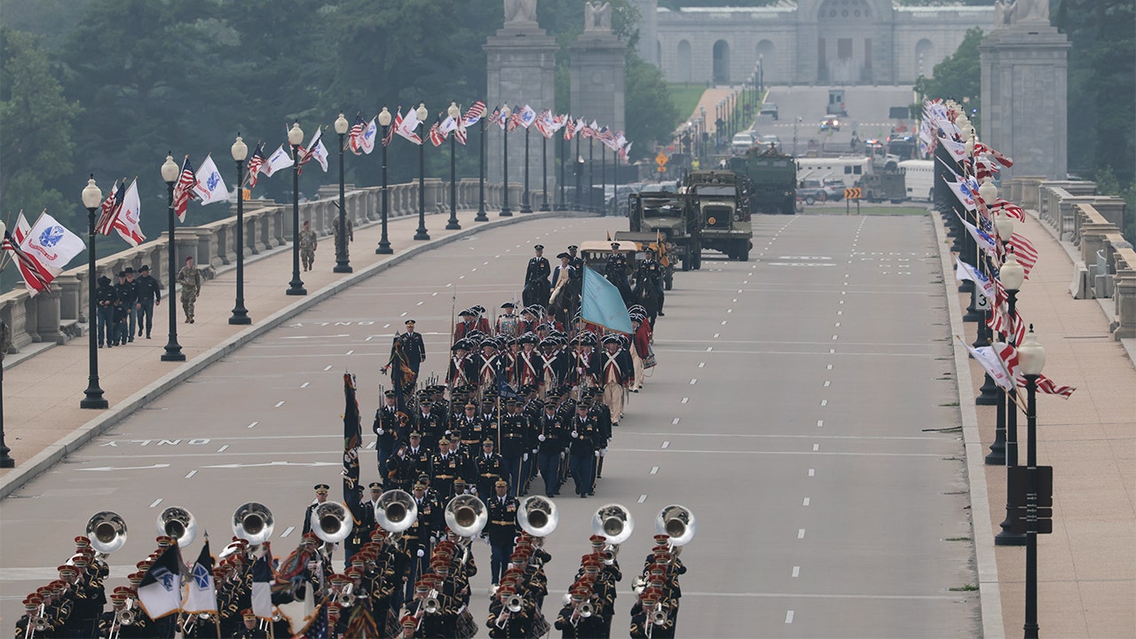 Anti-Trump Washington Post columnist admits he loved military parade
